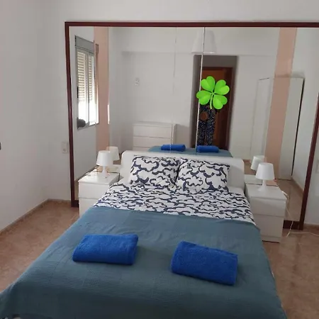 Kala Muy Confortable Hasta 7 Personas * Cullera